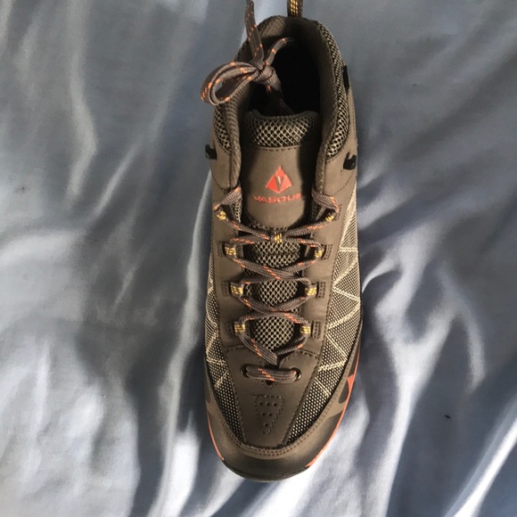 Mountain boot